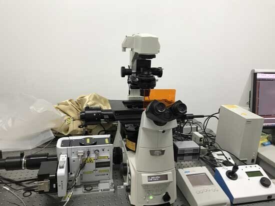 2017年 北京大學(xué)尼康顯微鏡安裝完成1